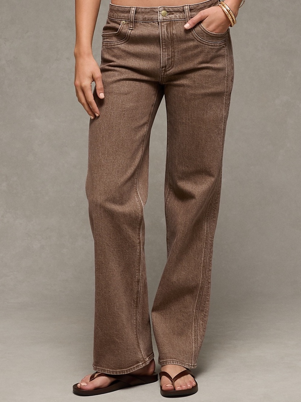 AE High-Waisted Stovepipe Jean - Size 6L